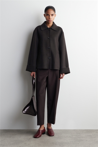 Кожаные туфли на каблуке с квадратным носком 1309663002