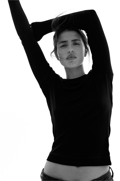 Топ из шерсти тонкой вязки 1263423001