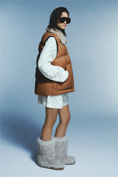 Сапоги с высокими голенищами 1304181001