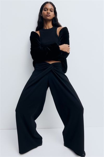 Брюки с витыми деталями 1320222001