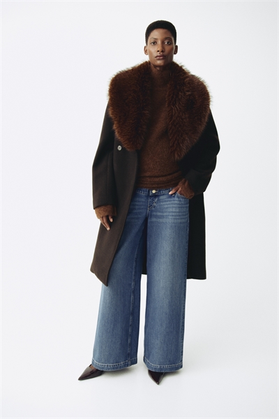 Широкие джинсы MAMA 1289130004