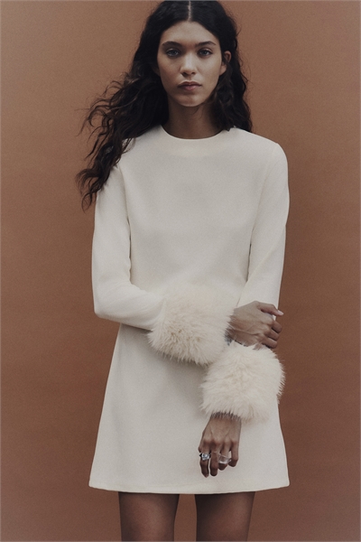 Платье с длинными рукавами 1298486003