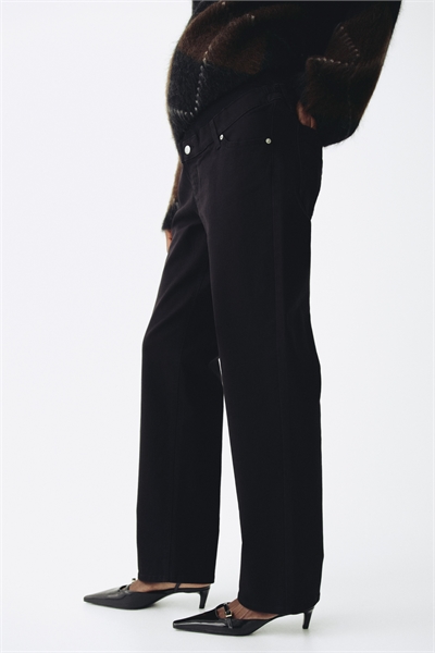 Прямые джинсы MAMA 1236294012