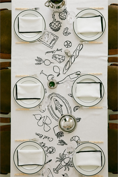 Скатерть с вышивкой 1285701001