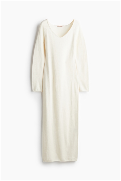 Платье из синели на плечах 1261119001