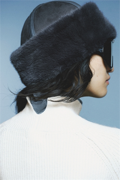 Шляпа 1308729001