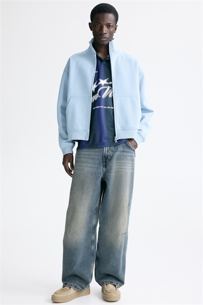 Свободный крой боксерской толстовки на молнии 1330313002