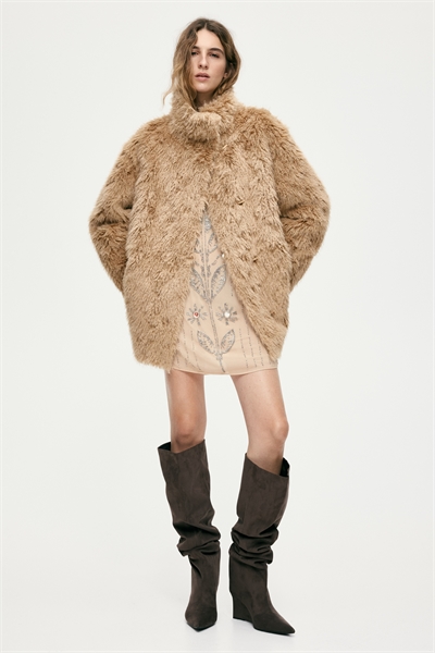 Пальто с воротником-стойкой 1307271001