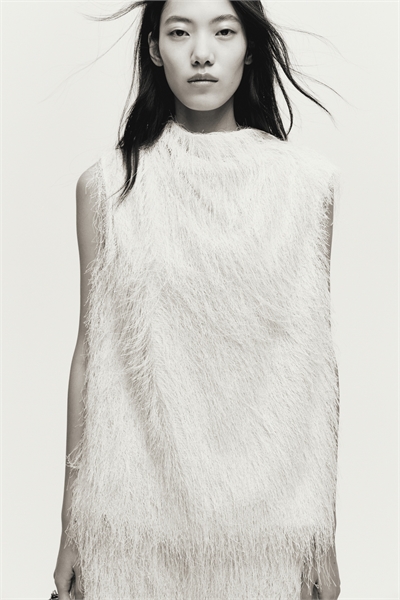 Топ с бахромой 1320702001