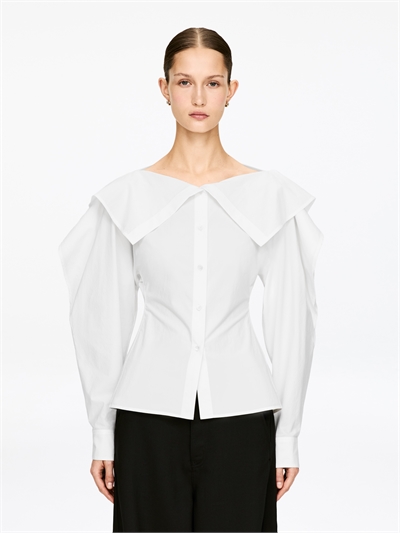 Блузка с объемным воротником 1323876001