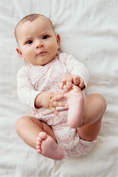 Комплект из 3 боди с накидкой 1178919035