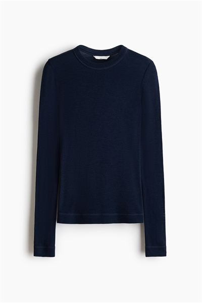 Топ из шерсти тонкой вязки 1263423015