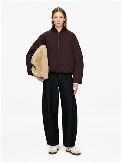 Куртка из переработанного пуха 1298614001