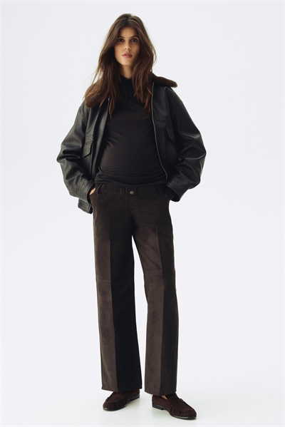 Прямые брюки MAMA 1302455003