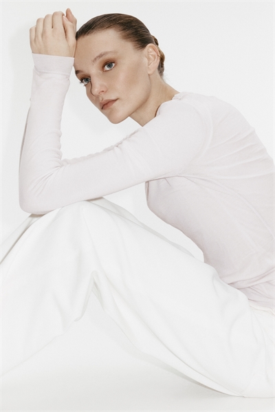 Топ из шерсти тонкой вязки 1263423014