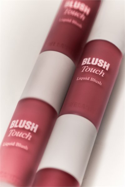 Жидкие румяна Blush Touch 1300327003