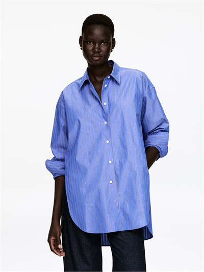 Рубашка с фигурными разрезами 1331119001