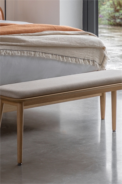 Деревянная скамья с мягкой обивкой 1312799001