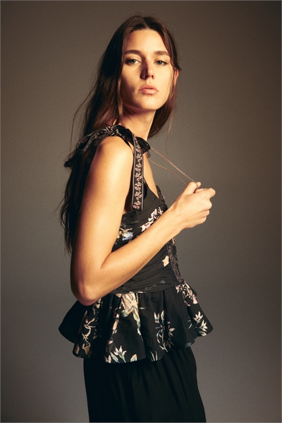 Топ с пеплумом на завязках 1322128001