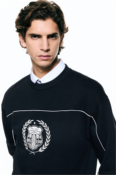 Толстовка свободного кроя артикул 1318068002