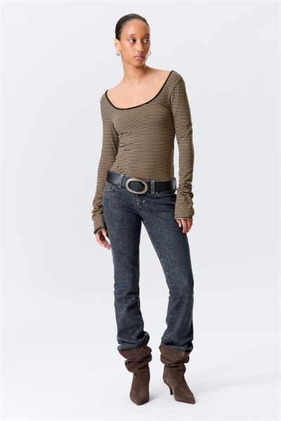 Топ с длинными рукавами облегающего кроя с вырезом "совок 1299061007