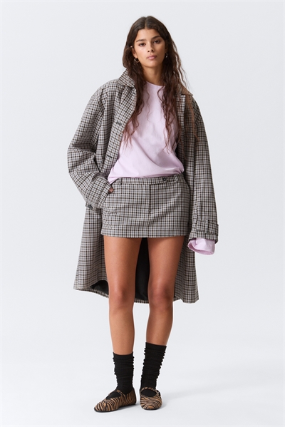 Мини-юбка из костюмной ткани с низкой посадкой артикул 1308100002