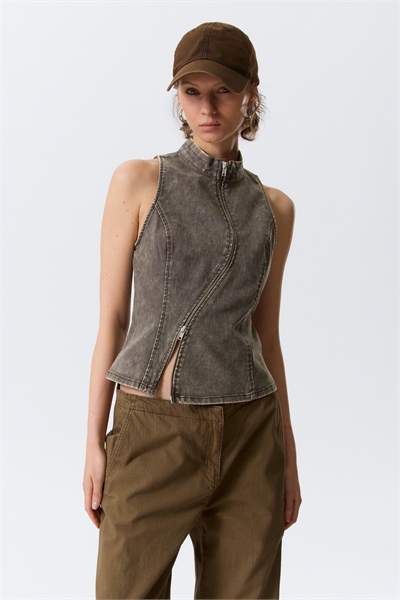 Топ без рукавов с изогнутой молнией артикул 1315780001