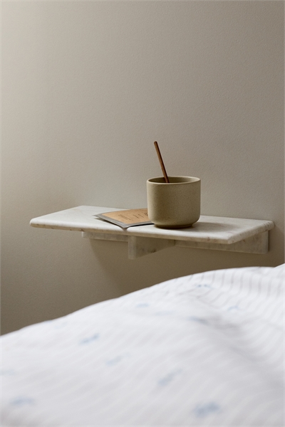 Настенная полка из мрамора артикул 1299901002