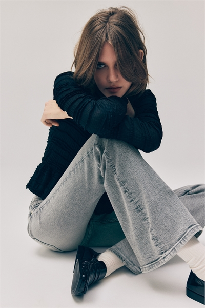 Расклешенные низкие джинсы артикул 1239854033