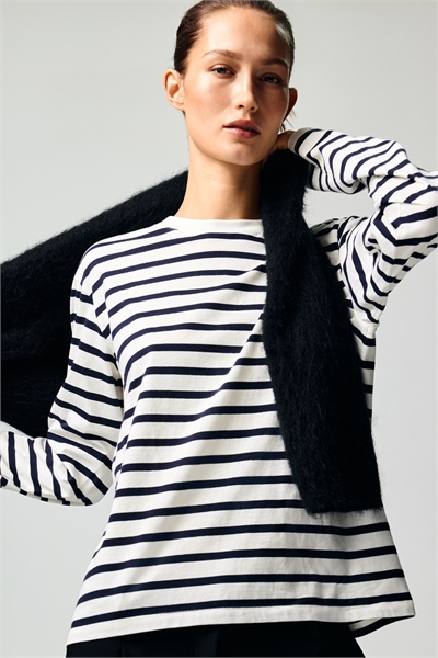 Хлопковый топ с длинными рукавами артикул 1304335006