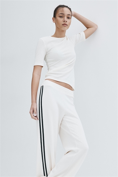 Ребристая футболка артикул 1323017002