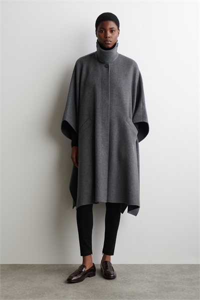 Накидка из двухслойной ворсистой ткани артикул 1285866002