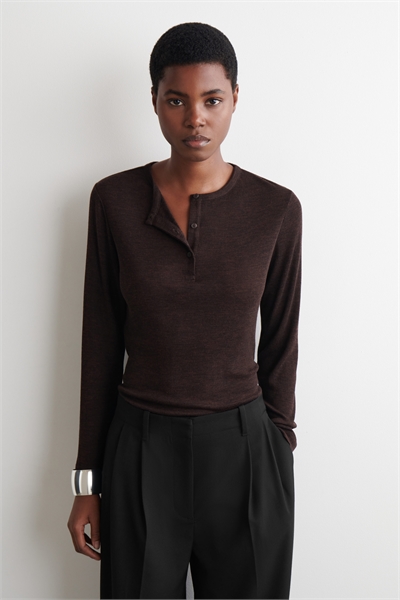 Ребристый шерстяной хенли-топ артикул 1324404003