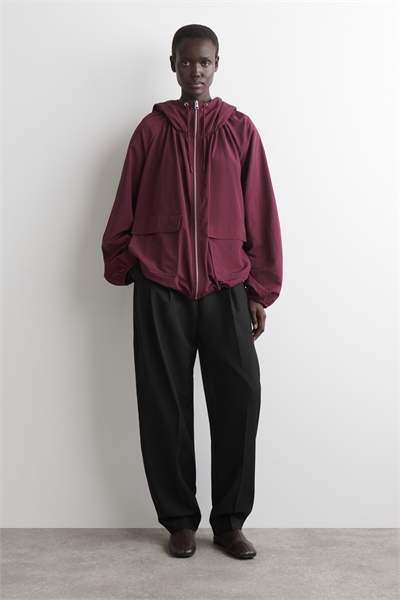 Техническая куртка-парка с капюшоном артикул 1323905003