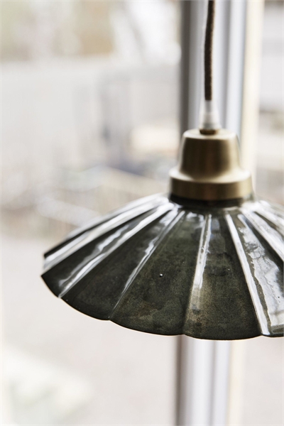 Маленький подвесной светильник Ester 24 см артикул 1275230003