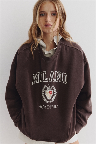 Толстовка с принтом артикул 1310528001