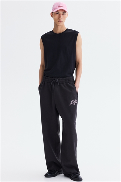 Спортивные штаны из хлопка, свободный крой артикул 1330991001