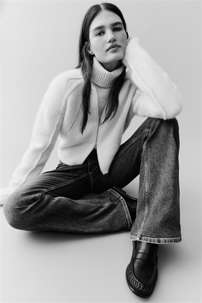 Расклешенные высокие джинсы Flared High Jeans артикул 1109636038