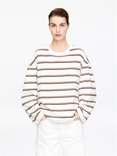 Футболка с длинным рукавом и увеличенным размером артикул 1332398001