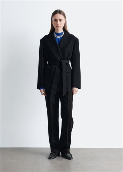 Шерстяной блейзер с поясом на завязках артикул 1306657001