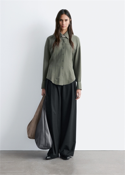 Рубашка с зауженным кроем и рукавами-баллонами артикул 1321206002