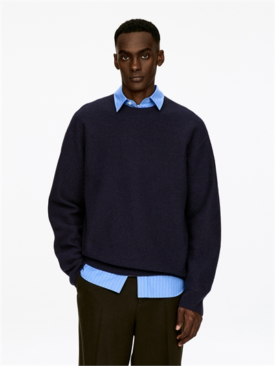 Свитер из валяной шерсти артикул 1301697001