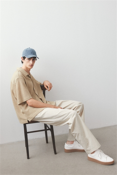 Свободная рубашка из вафельного курортного трикотажа артикул 1263917003