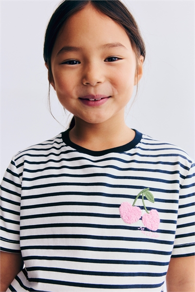 Футболка с узором из деталей артикул 1302424018