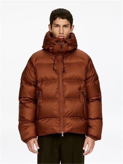 Спортивный пуховик Upcycled Down артикул 1090553018