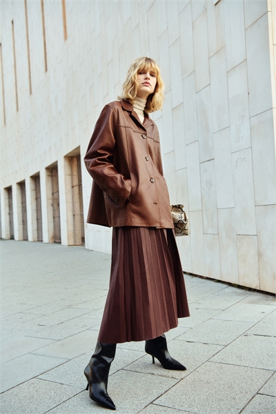 Плиссированная юбка средней длины артикул 1323143001