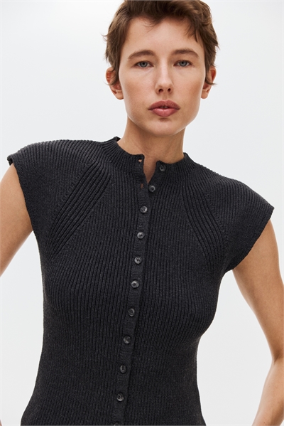 Кардиган с короткими рукавами из ребристой вязки артикул 1335956001