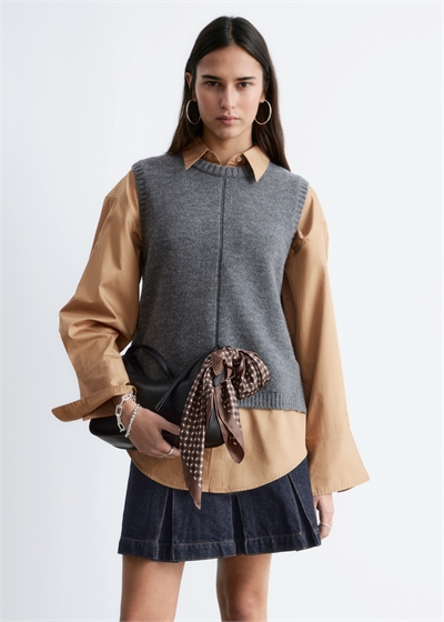 Вязаный свитер-жилет артикул 1283911004