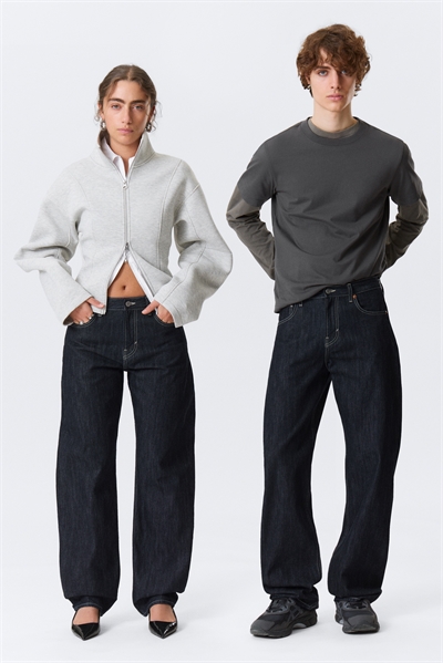 Джинсы унисекс Nebula Mid Rise Loose Barrel Leg артикул 1319374001