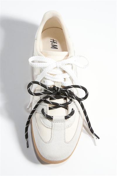 Шнурки для обуви 2 шт. артикул 1321170001